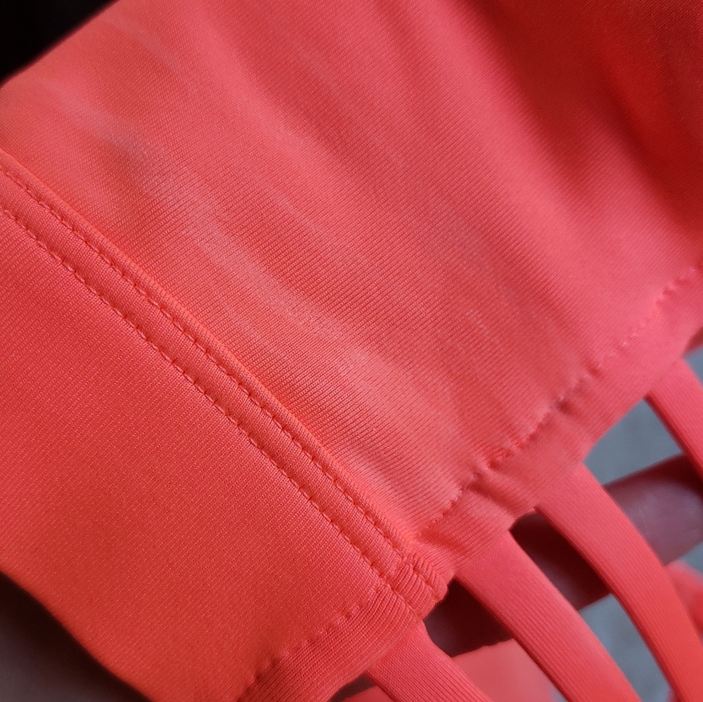 Victoria's Secret Sports Bra XS - Picture 4 of 4